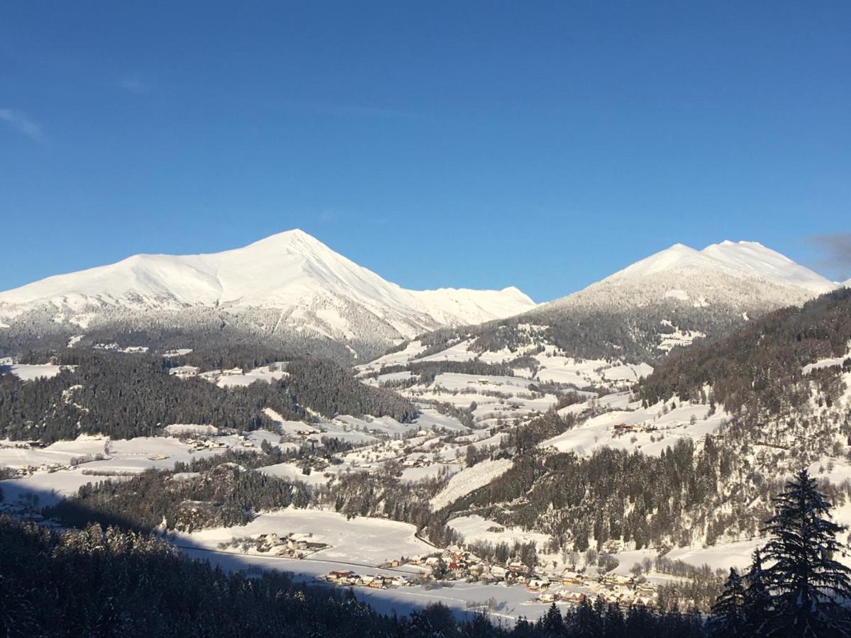 Aparthotel Zum Wohle Oberwoelz Stadt Esterno foto