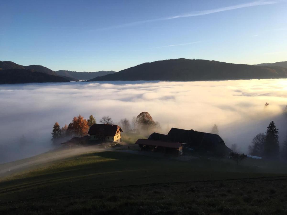 Aparthotel Zum Wohle Oberwoelz Stadt Esterno foto